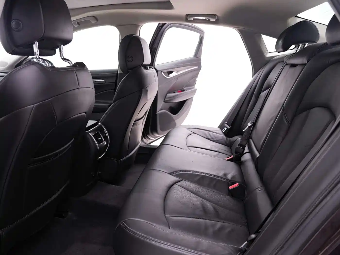Buick LaCrosse 2018 Model 20T Elite Edition фото 17