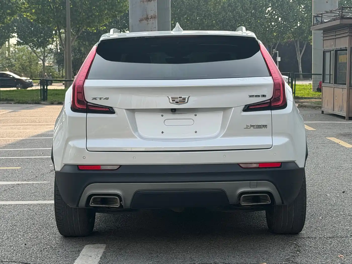 Cadillac XT4 2020 28T FWD Leading Trim фото 13
