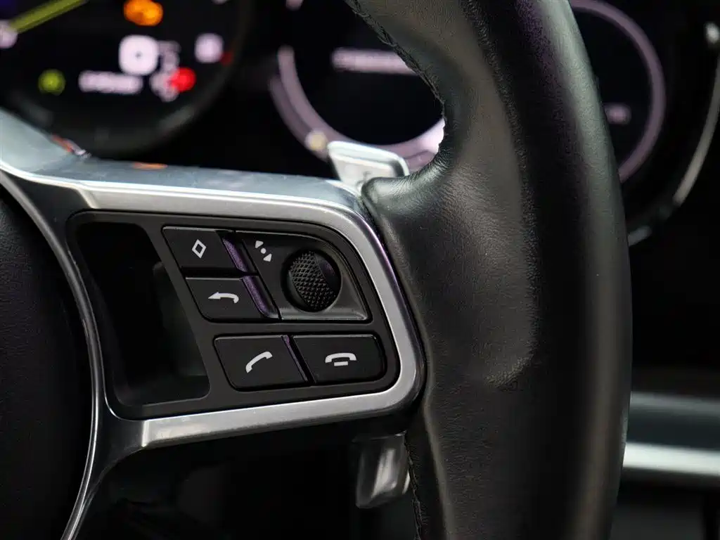 Porsche Panamera New Energy 2018 Panamera 4 E-Hybrid 2.9T фото 16