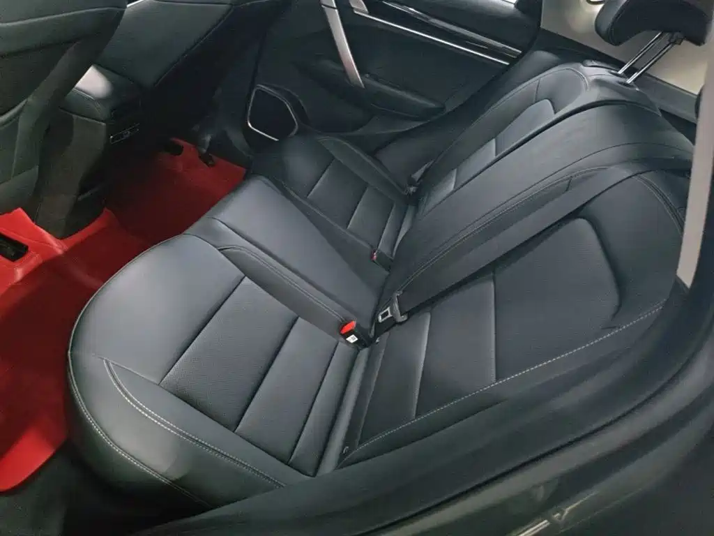 Photo 17 - Geely Coolray