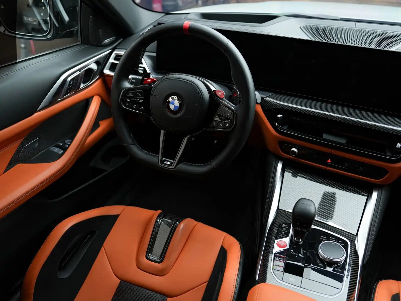 Фото 8 - BMW M4
