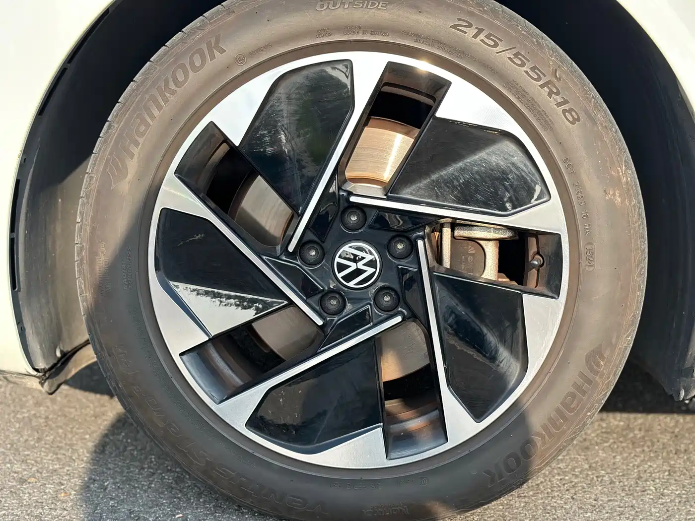 Volkswagen ID.3 2024 Outstanding Edition фото 12