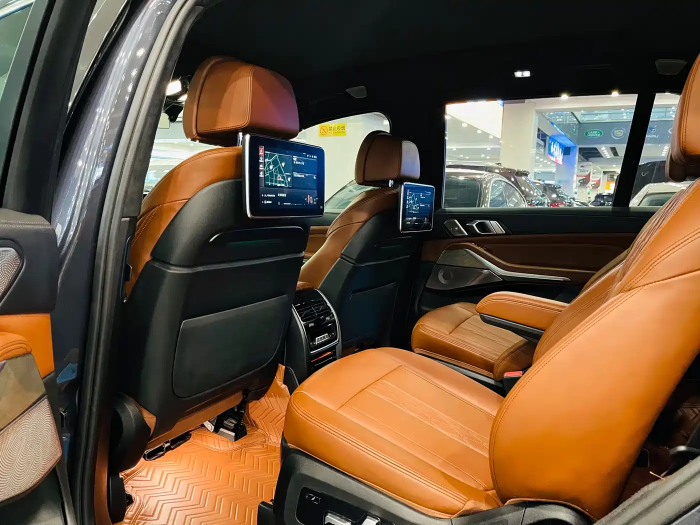BMW X7 2020 xDrive40i Executive M Sport Package фото 5