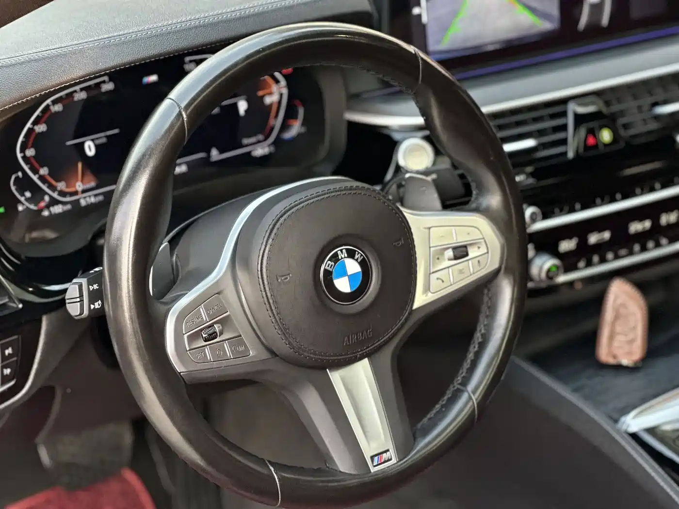 BMW 5 Series 2023 530Li Leading M Sport Package фото 12