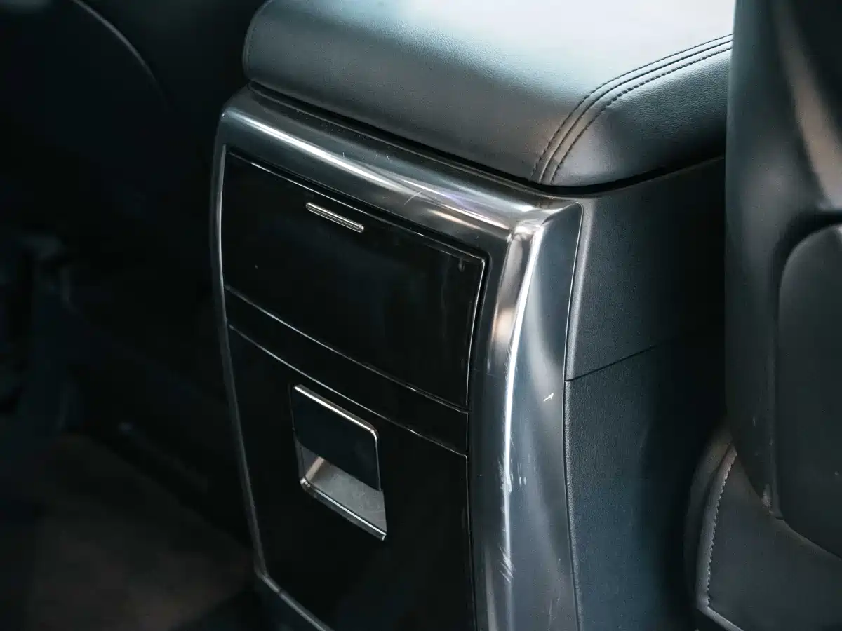 Toyota Vellfire 2019 Hybrid 2.5L HV Luxury Edition фото 19