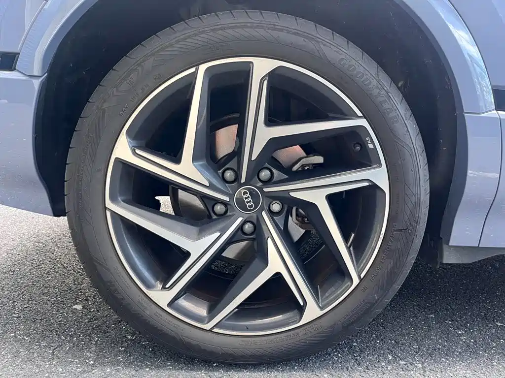 Audi Q6L e-tron 2026 2025 Model Pioneer Edition