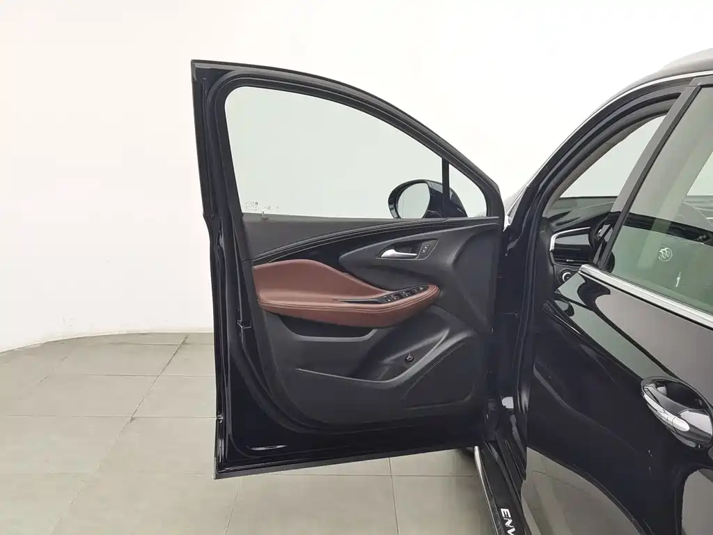 Фото 8 - Buick Envision Plus
