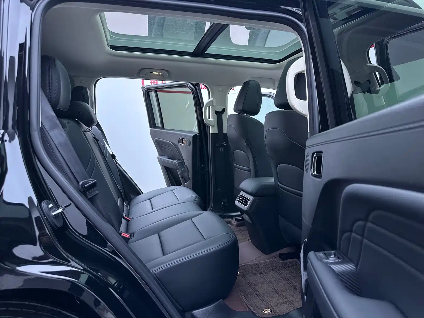 Haval Meng Long NEV 2024 Hi4 102 Pro фото 23