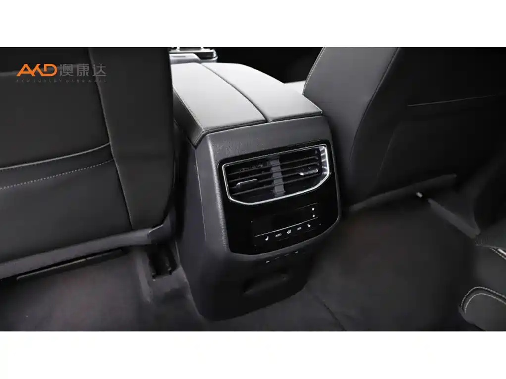Фото 10 - Volkswagen Talagon