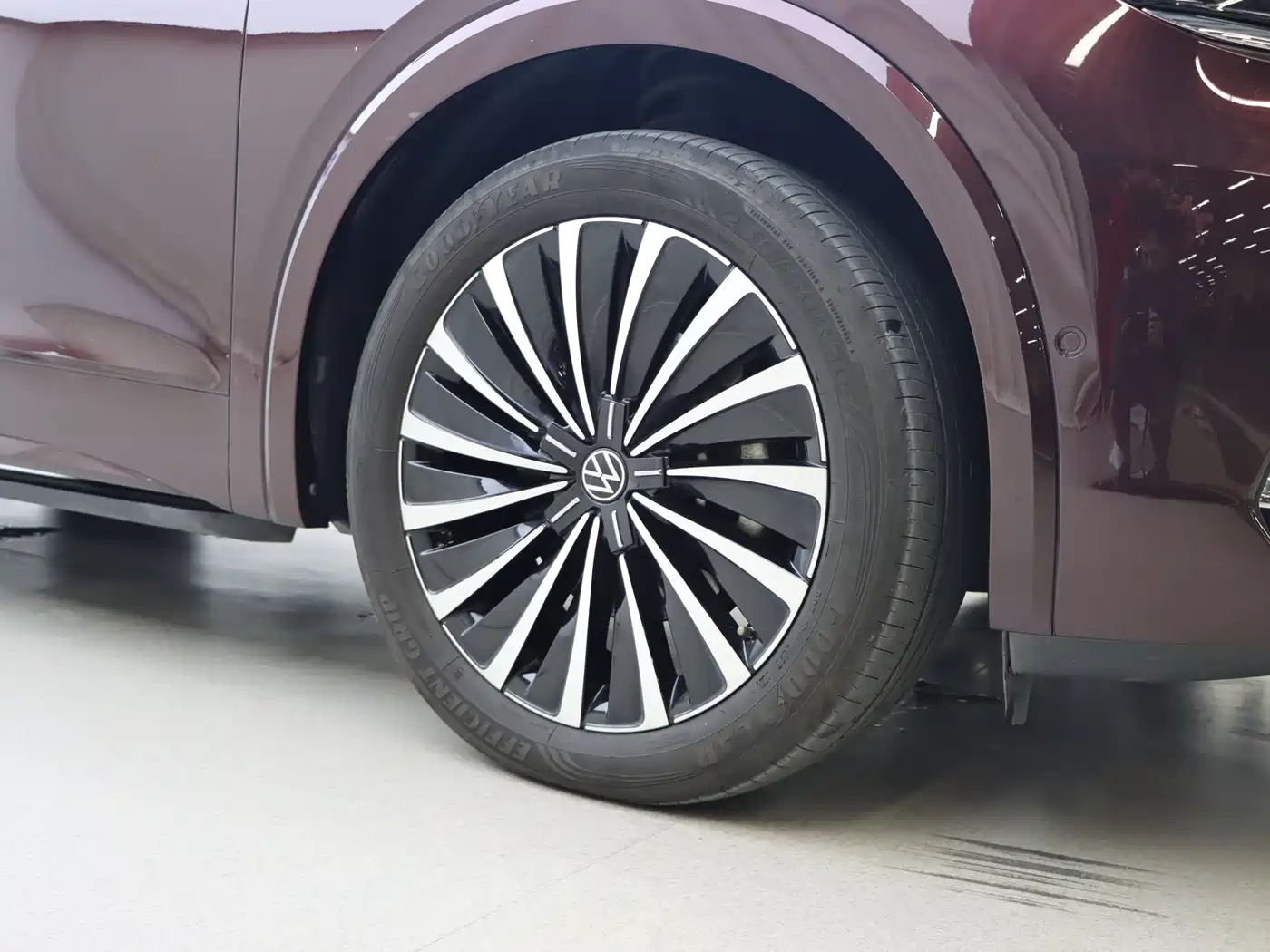 Volkswagen Viloran 2023 Facelift 380TSI Premium Edition фото 20