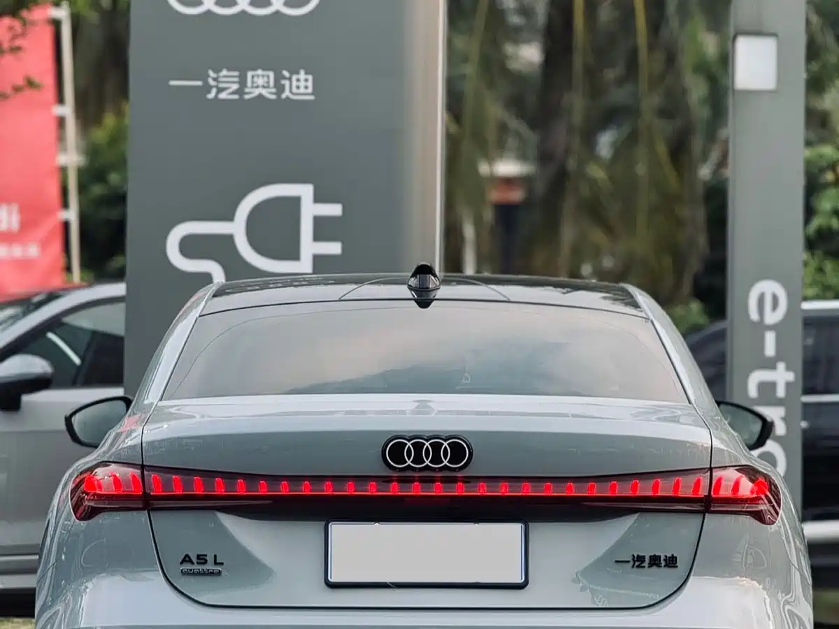 Audi A5L 2025 2.0T Sport Edition quattro фото 19