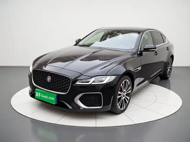 Jaguar XFL 2.0T P250, Моноприводный, Премиум Люкс