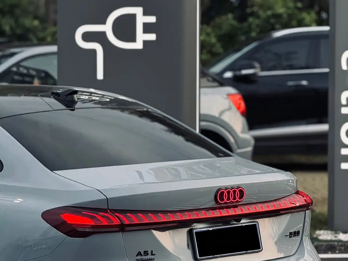 Audi A5L 2025 2.0T Sport Edition quattro фото 21