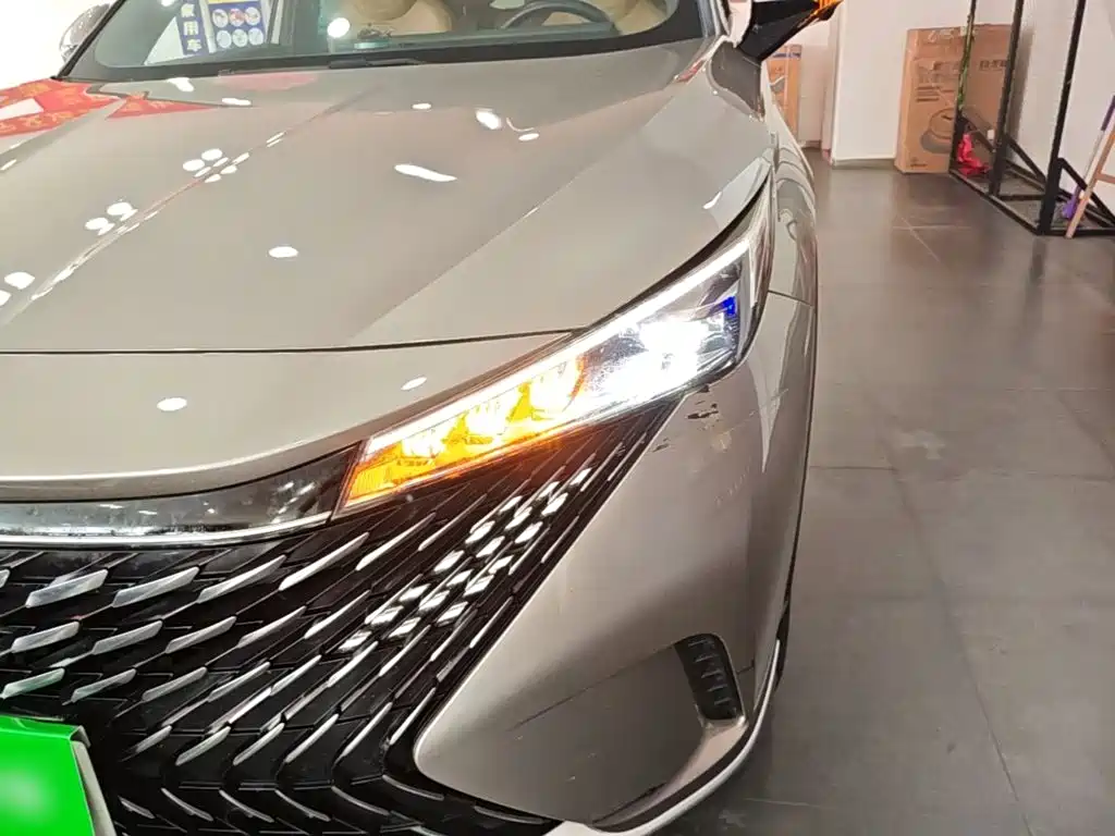 Roewe RX5 2022 2023 1.5T Honor Slide Screen Edition