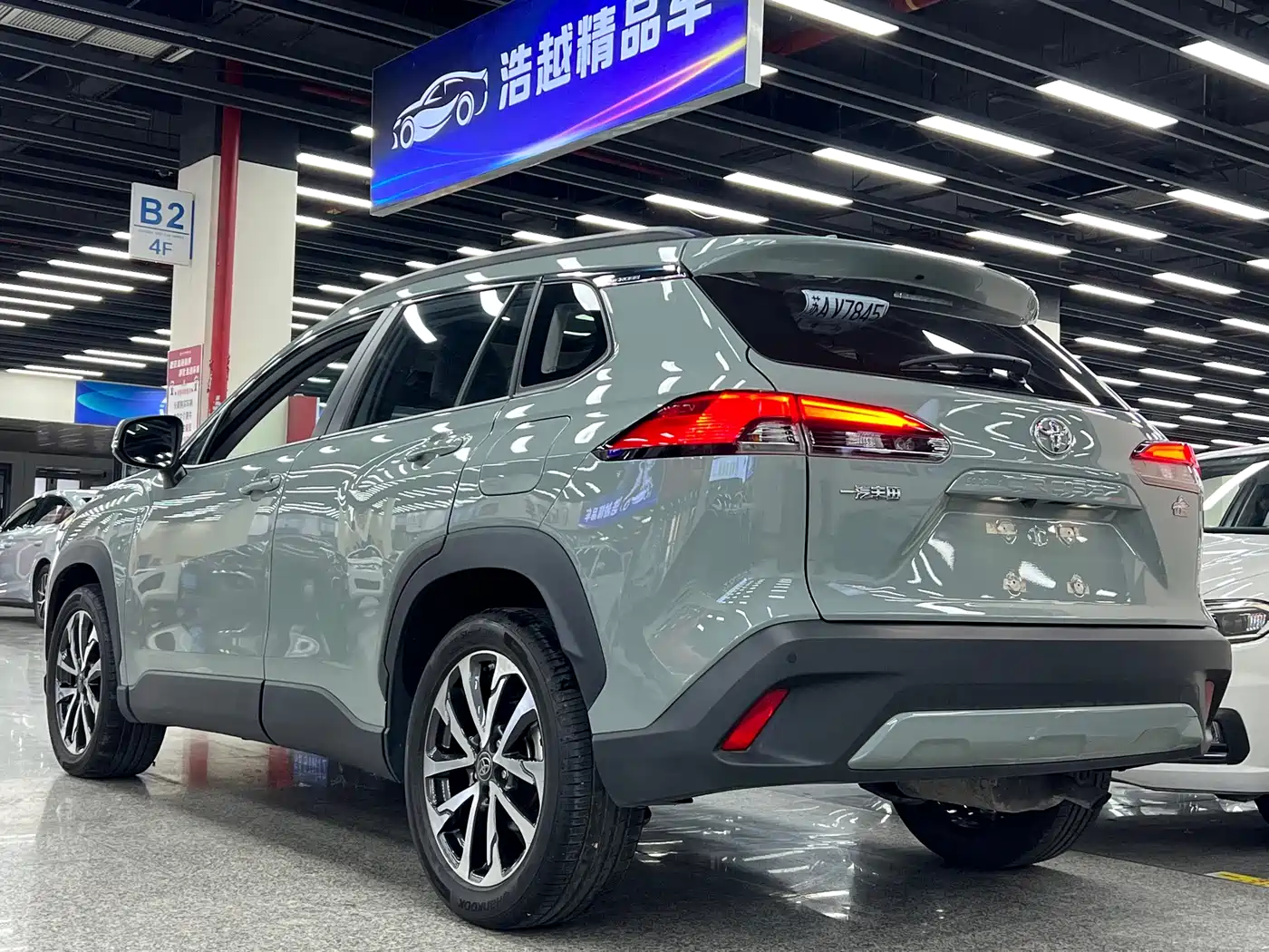 Toyota Corolla Cross 2022 2.0L Flagship Edition фото 12