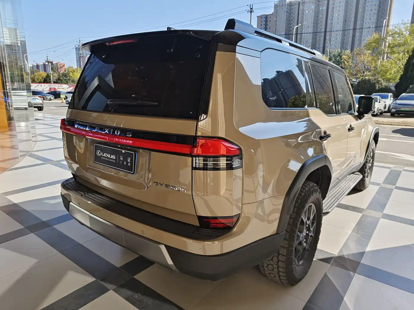 Lexus GX 2024 OVERTRAIL Summit Edition фото 7