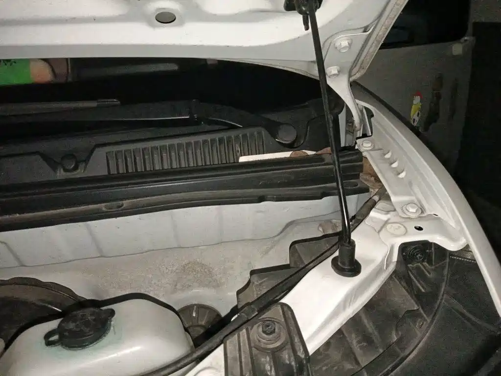 Photo 21 - Wuling Motors Hongguang MINIEV