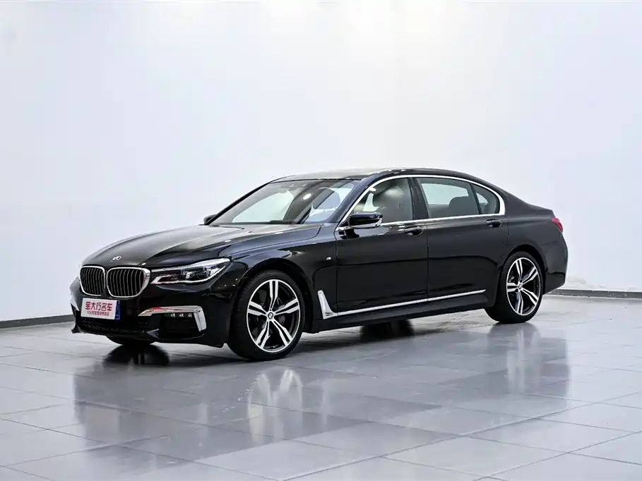 BMW 7 Series 2018 740Li xDrive Premium Type M Sport Package фото 2