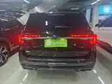 Photo 10 - Ford Explorer