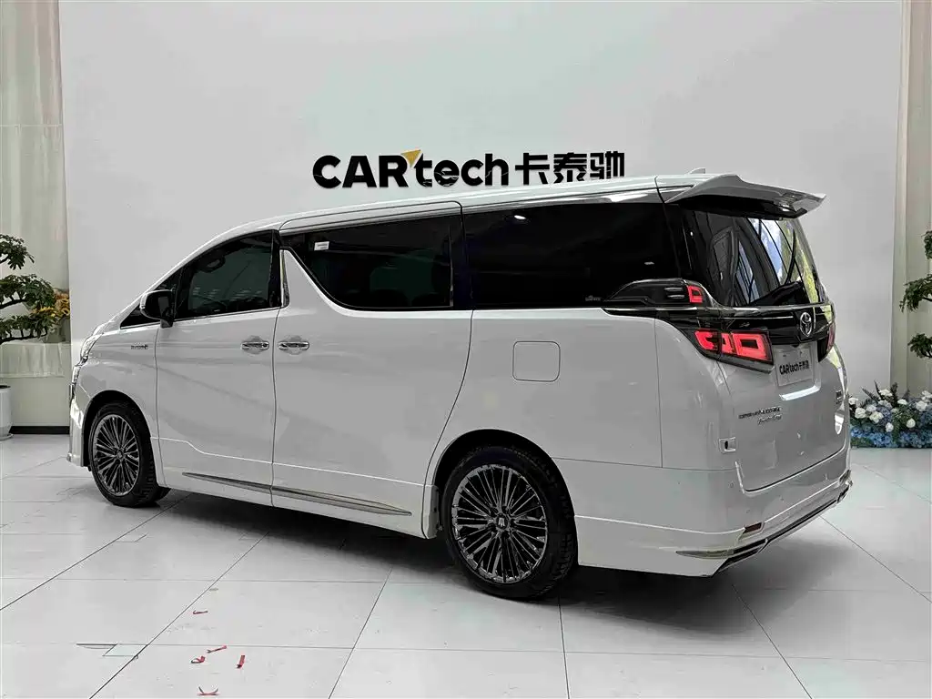 Toyota Vellfire 2023 Crown Hybrid 2.5L HV Ultimate фото 12