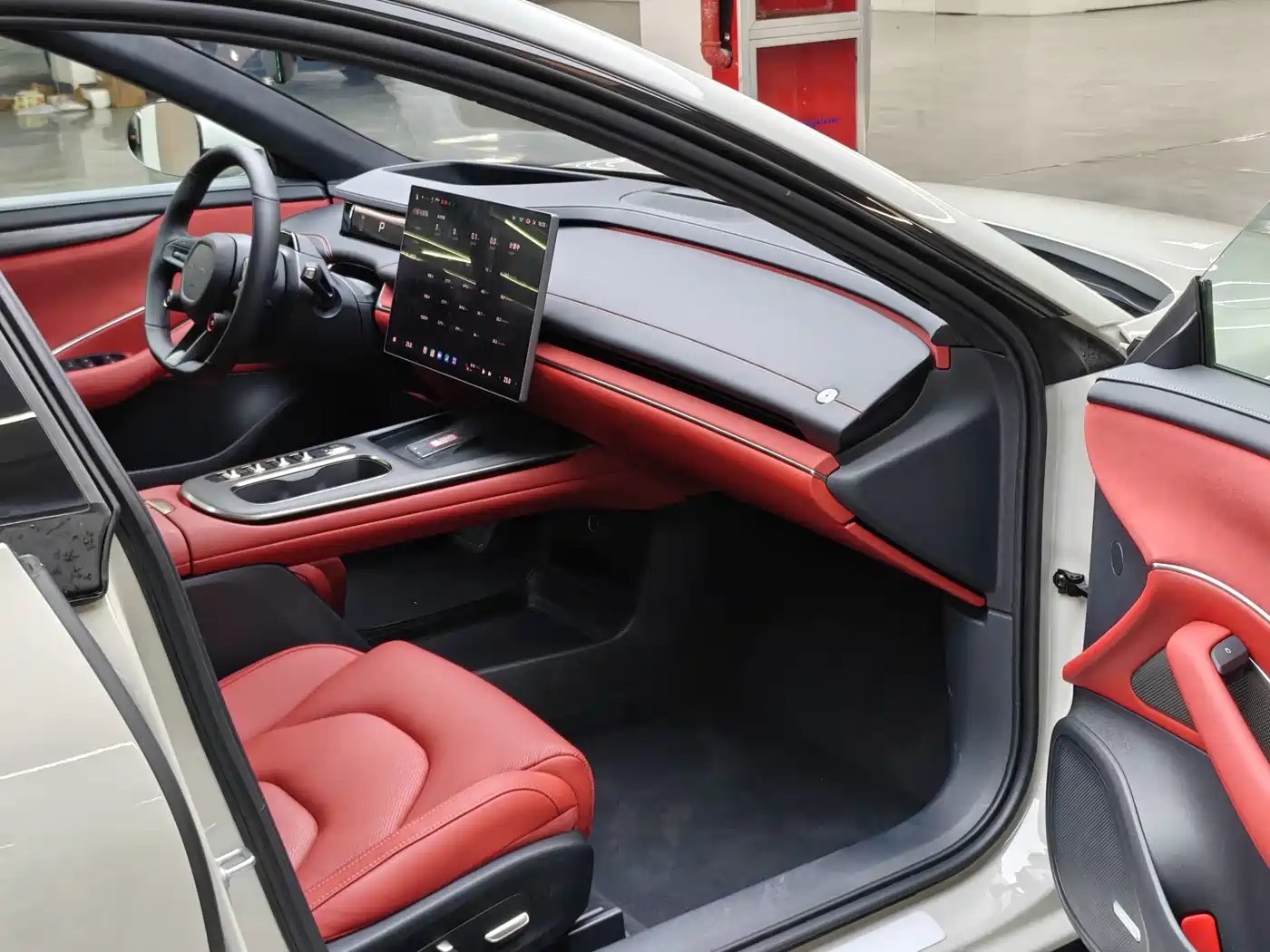 XIAOMI CAR XIAOMI SU7