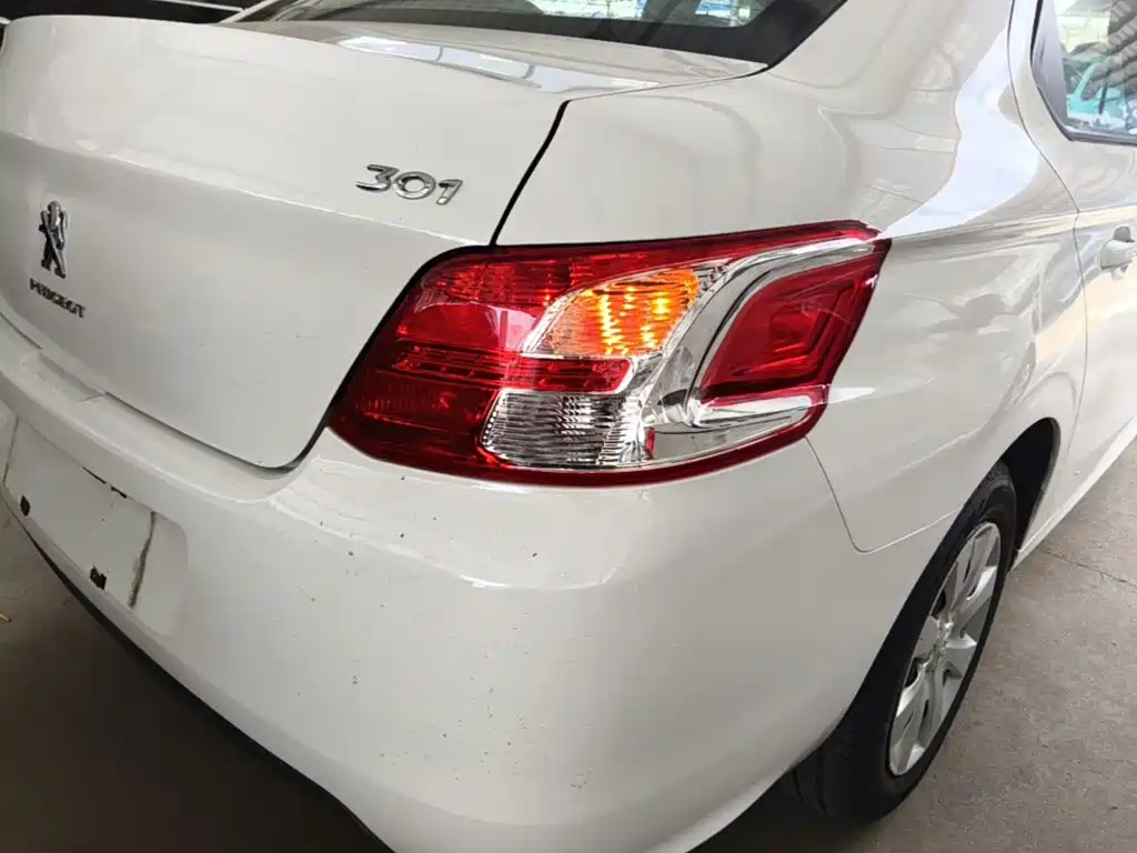 Peugeot 301 2016 2016 1.6L Auto Comfort Edition