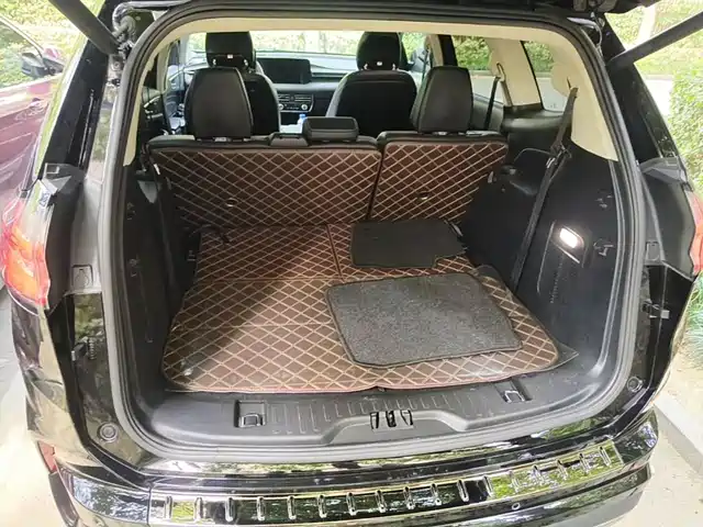 Ford Edge 2021 PLUS EcoBoost 245 FWD Luxury Sharp 7-seater — фото 5