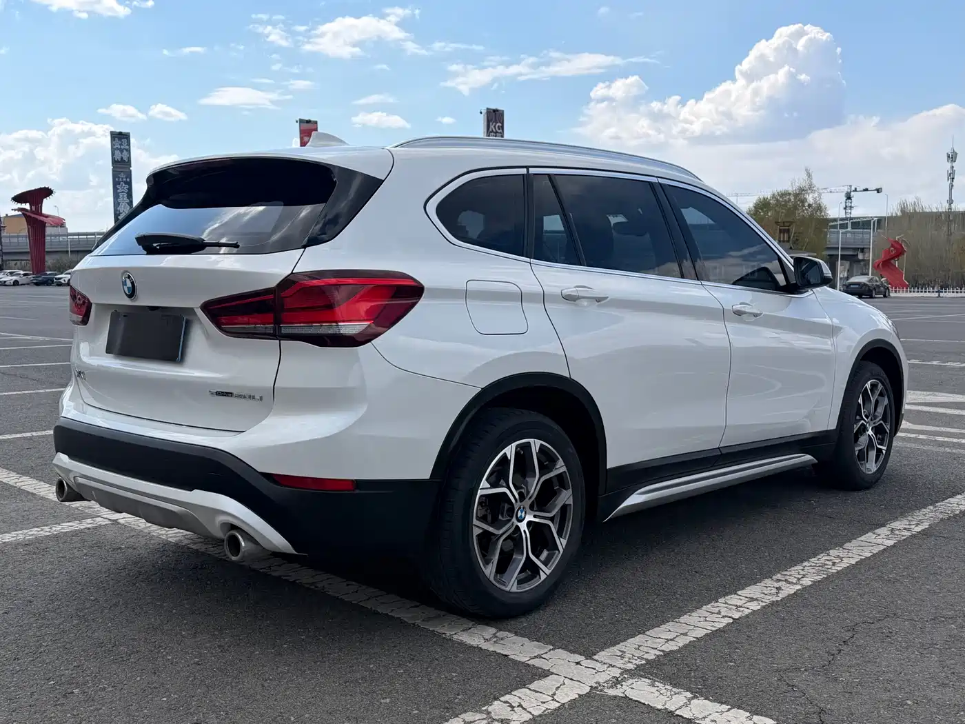 BMW X1 2022 sDrive20Li Premium фото 6