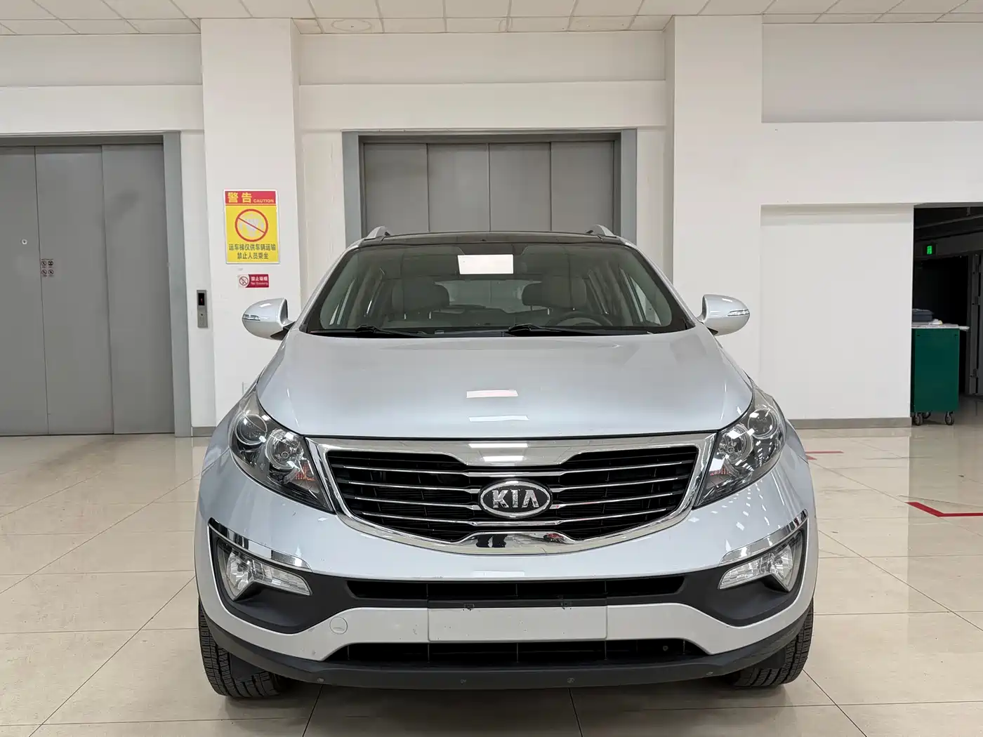 Kia Sportage 2012 2.0L Automatic AWD GLS фото 3