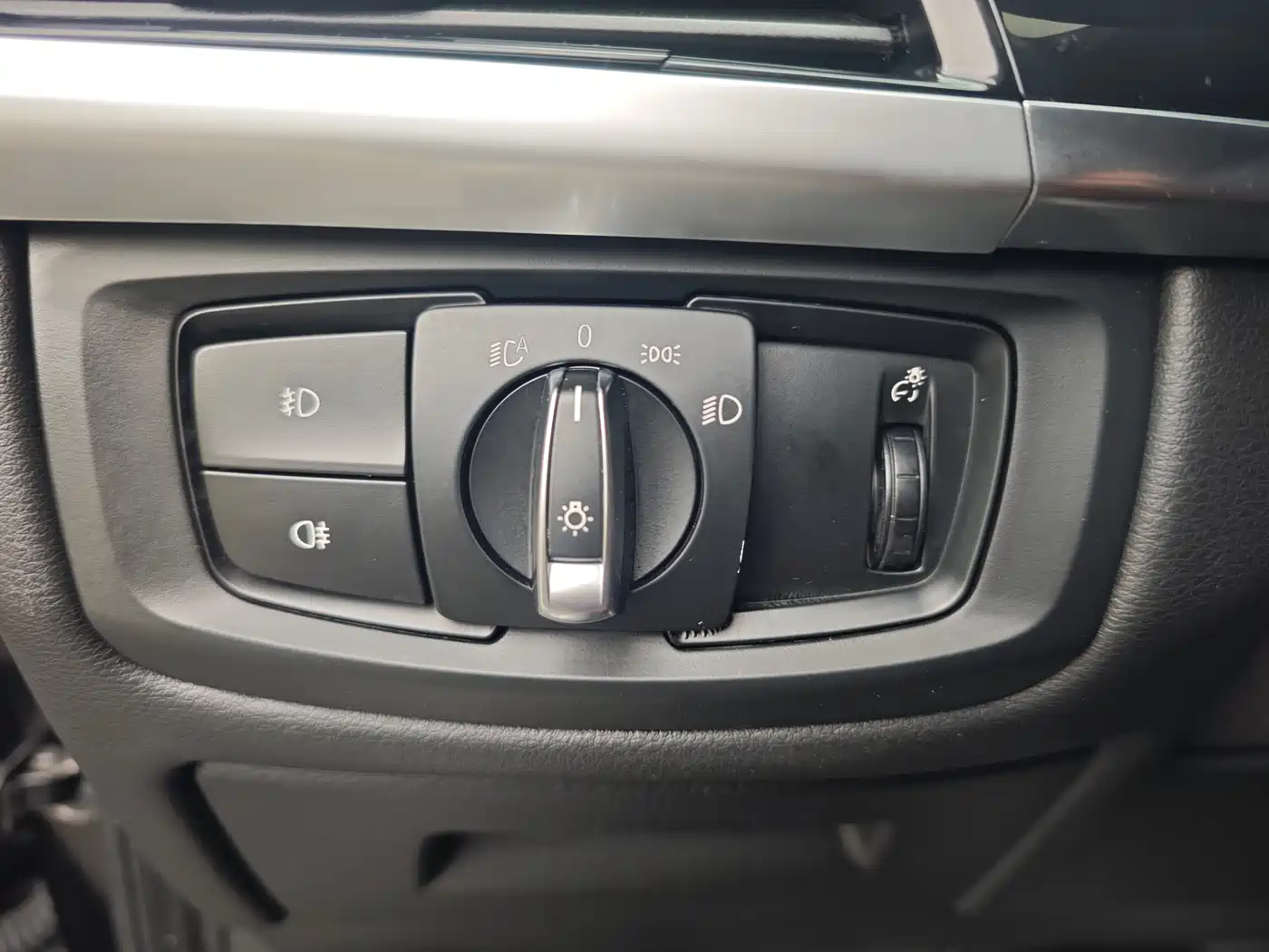 BMW X6 2019 xDrive28i M Sport Package фото 13