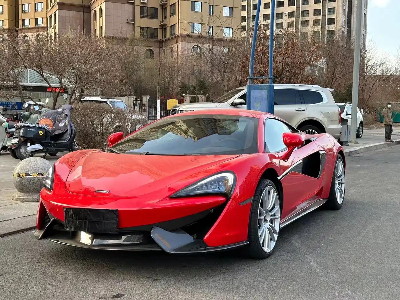 MCLAREN 570