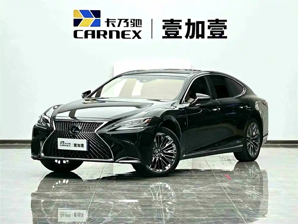 Lexus LS 2018 500h Executive Edition China V