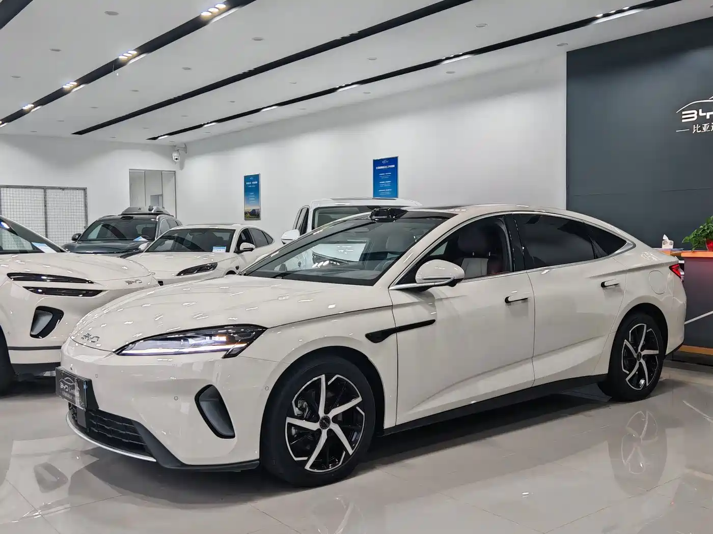 BYD Seal 07 DM-i 2026 — пригон из Китая