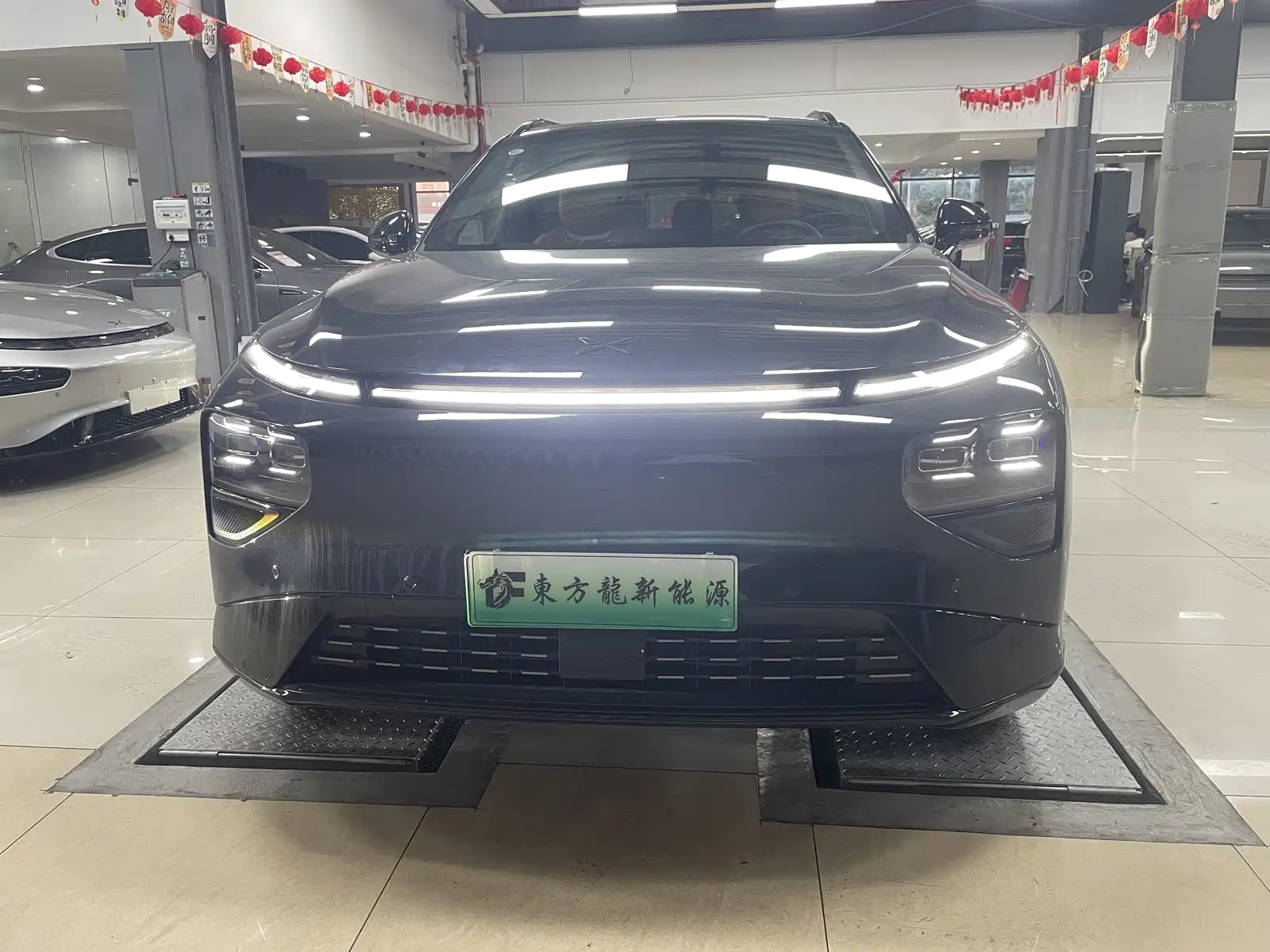 Photo 1 - XPeng G9