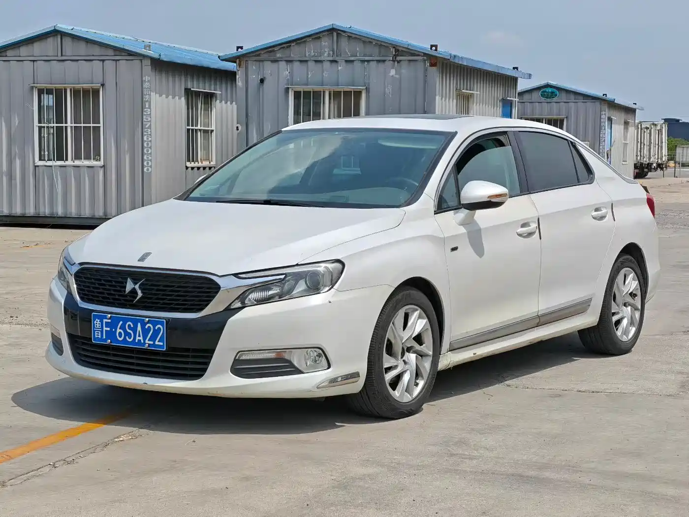 DS 5LS 2016 2016 1.6T Style Edition THP160