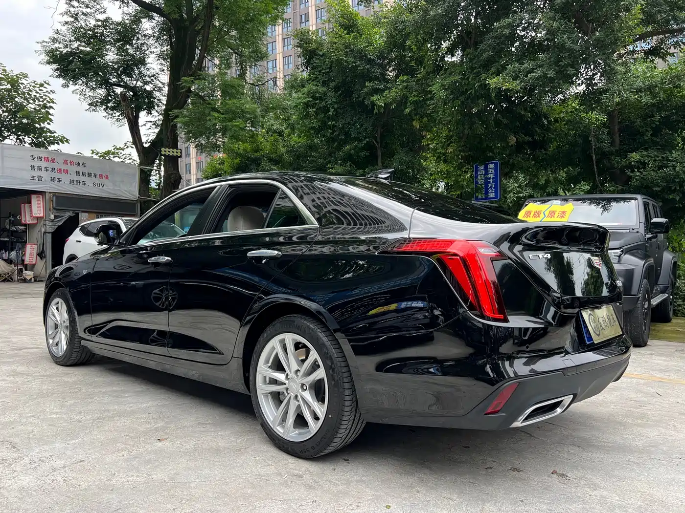 CADILLAC CT4