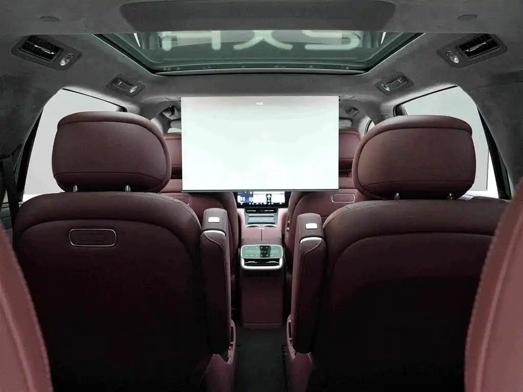 Aito AITO M8 2025 2025 Extended Range Ultra 53.4kWh 6-Seater
