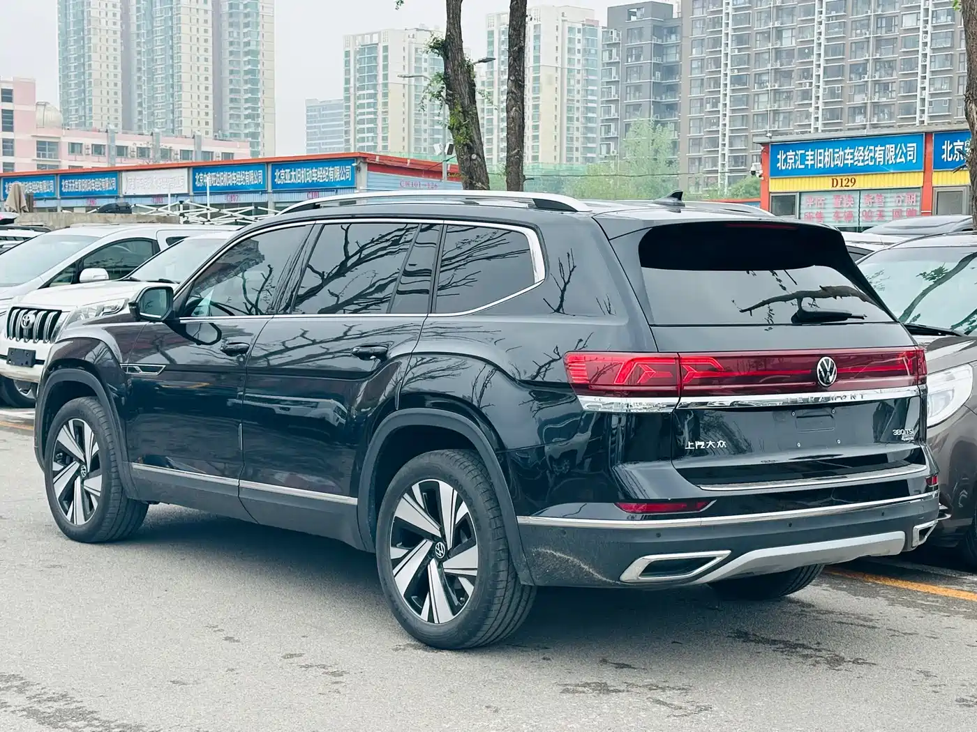 Volkswagen Teramont 2023 380TSI AWD Premium Luxury Edition фото 6