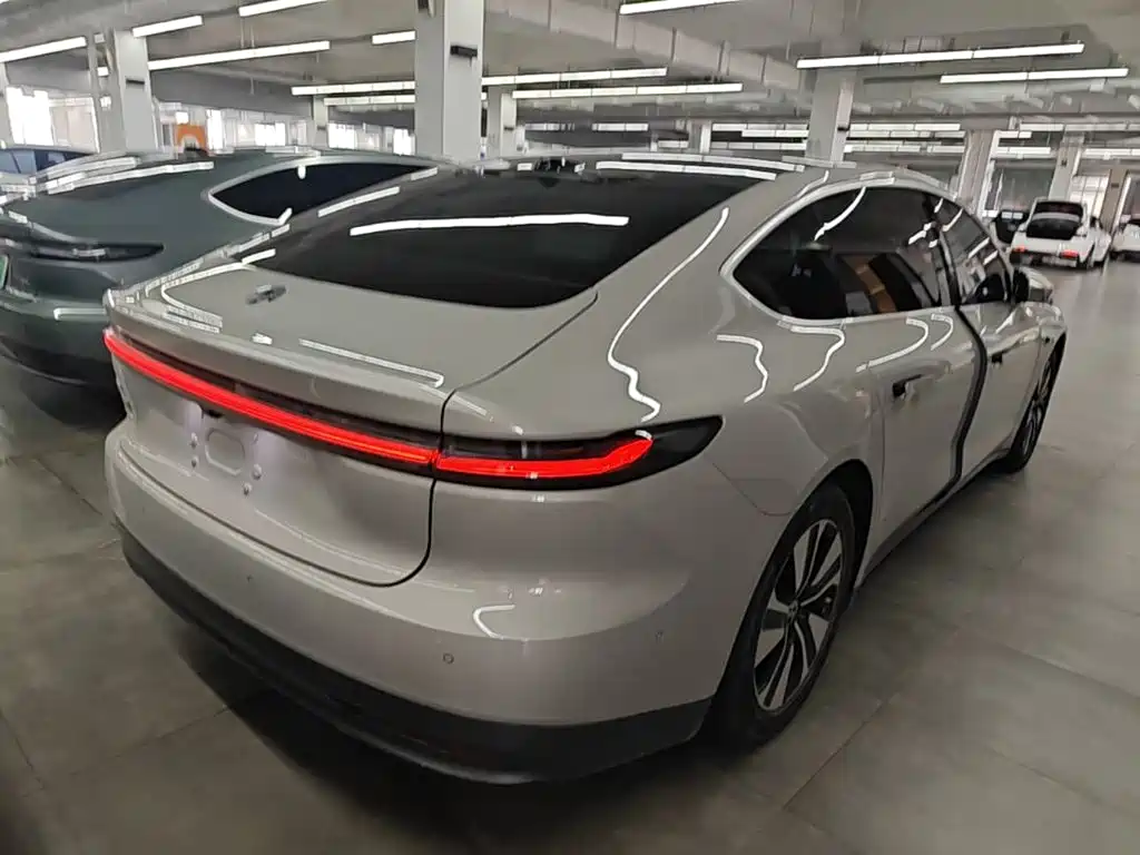 NIO ET7 2024 2023 75kWh