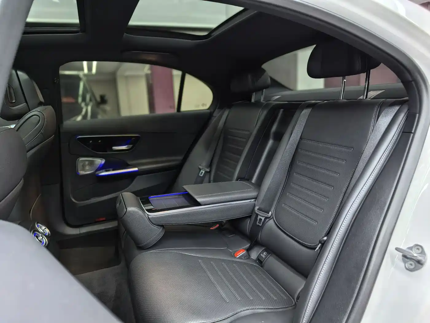 Mercedes-Benz C-Class 2024 C 260 L Sport фото 29
