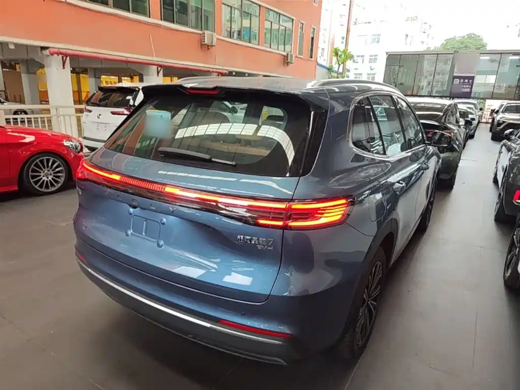 Geely Galaxy Galaxy Starship 7 EM-i 2025 120km Navigation Edition фото 7