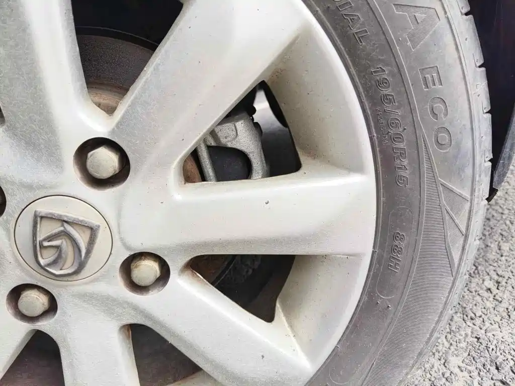 Baojun 630 2013 2012 1.5L DVVT Manual Standard Model