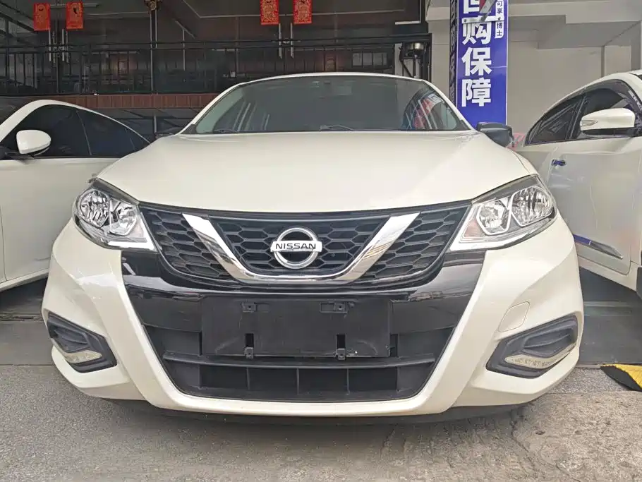 Nissan Tiida, миниатюра 2