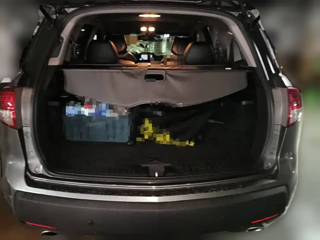 Photo 13 - Acura MDX
