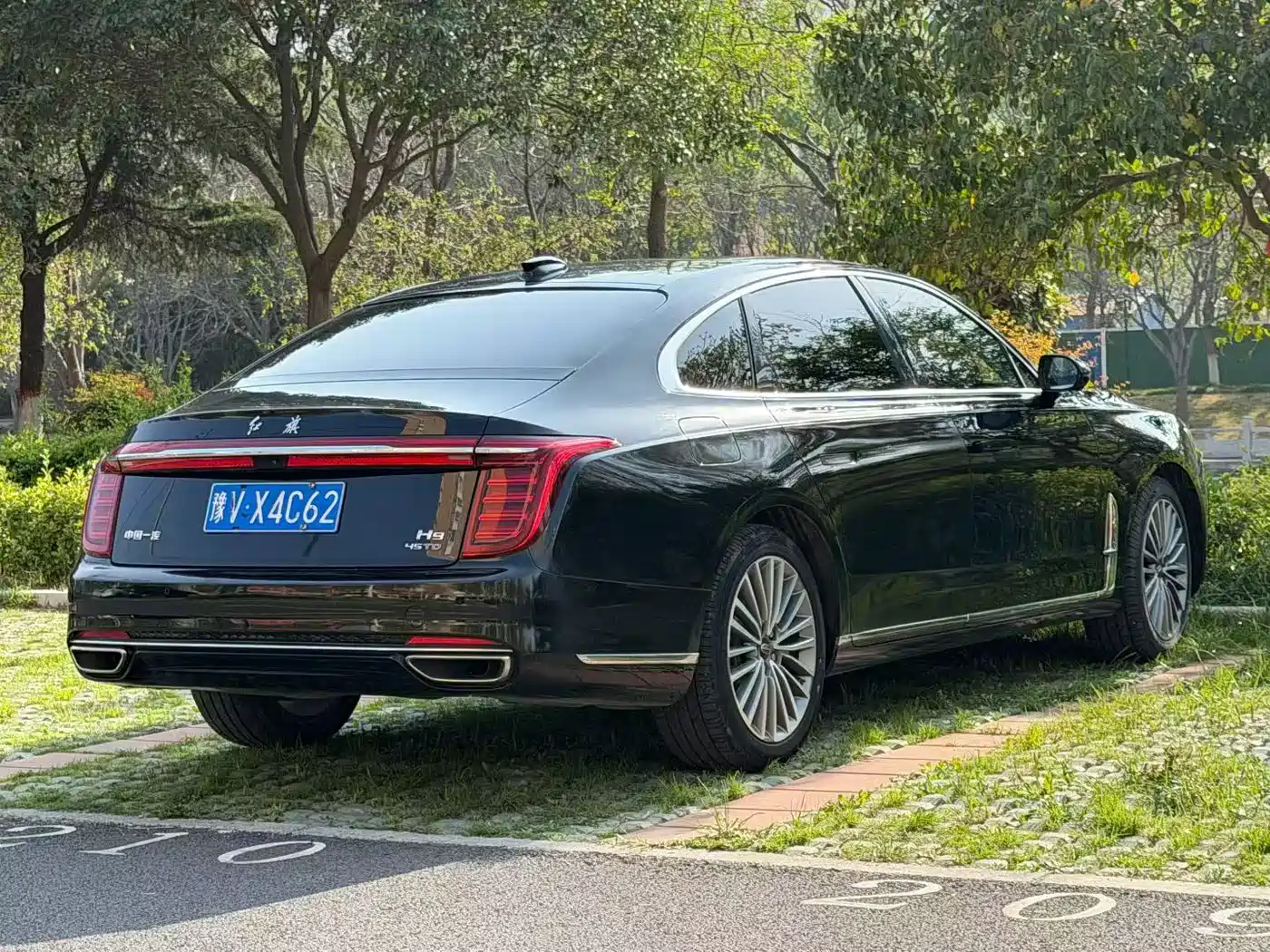 Hongqi HONGQI H9