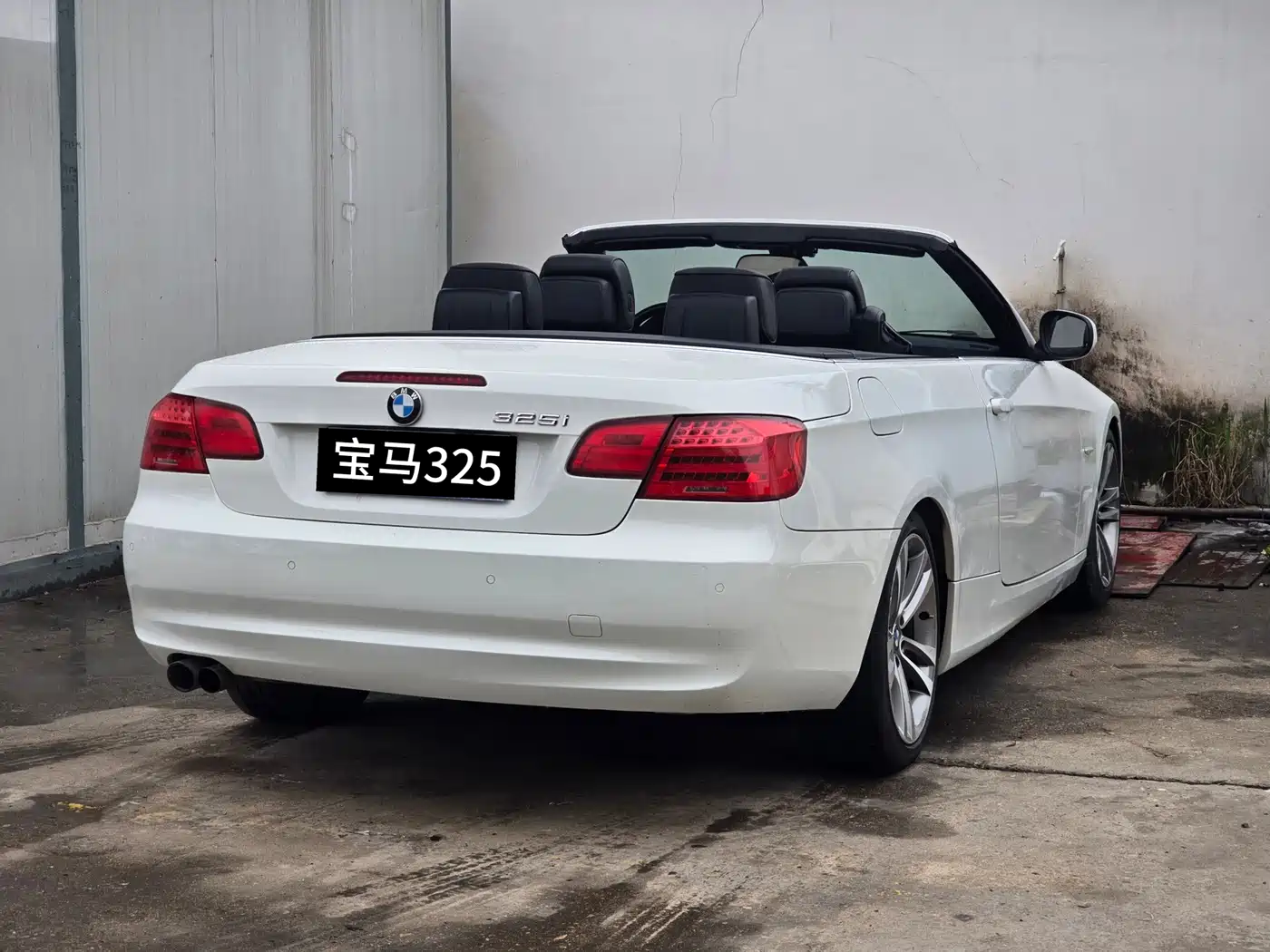 BMW 3 Series (Import) 2011 325i Convertible Coupe фото 14