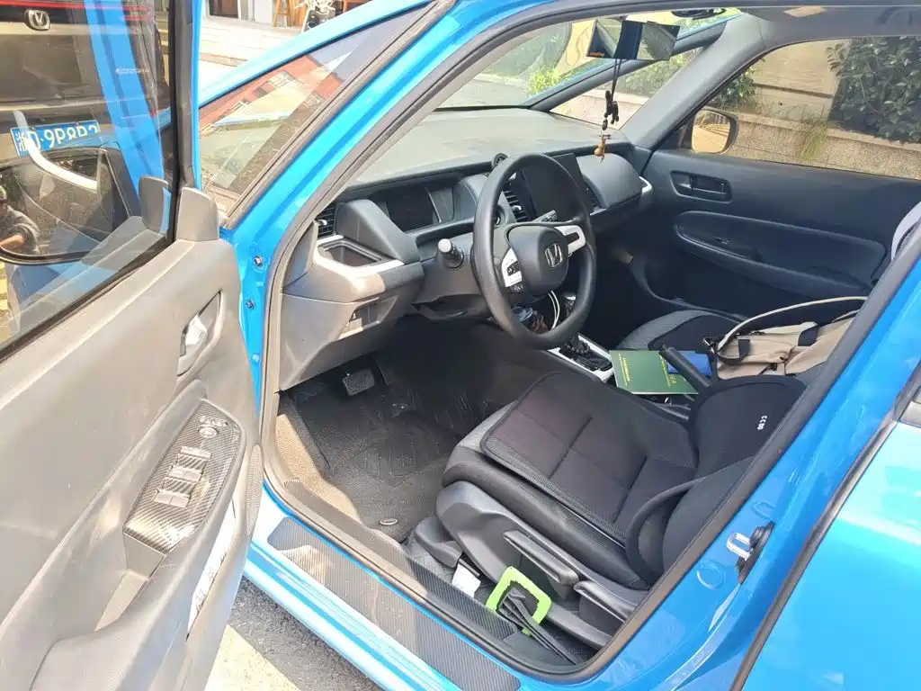 Photo 12 - Honda Fit