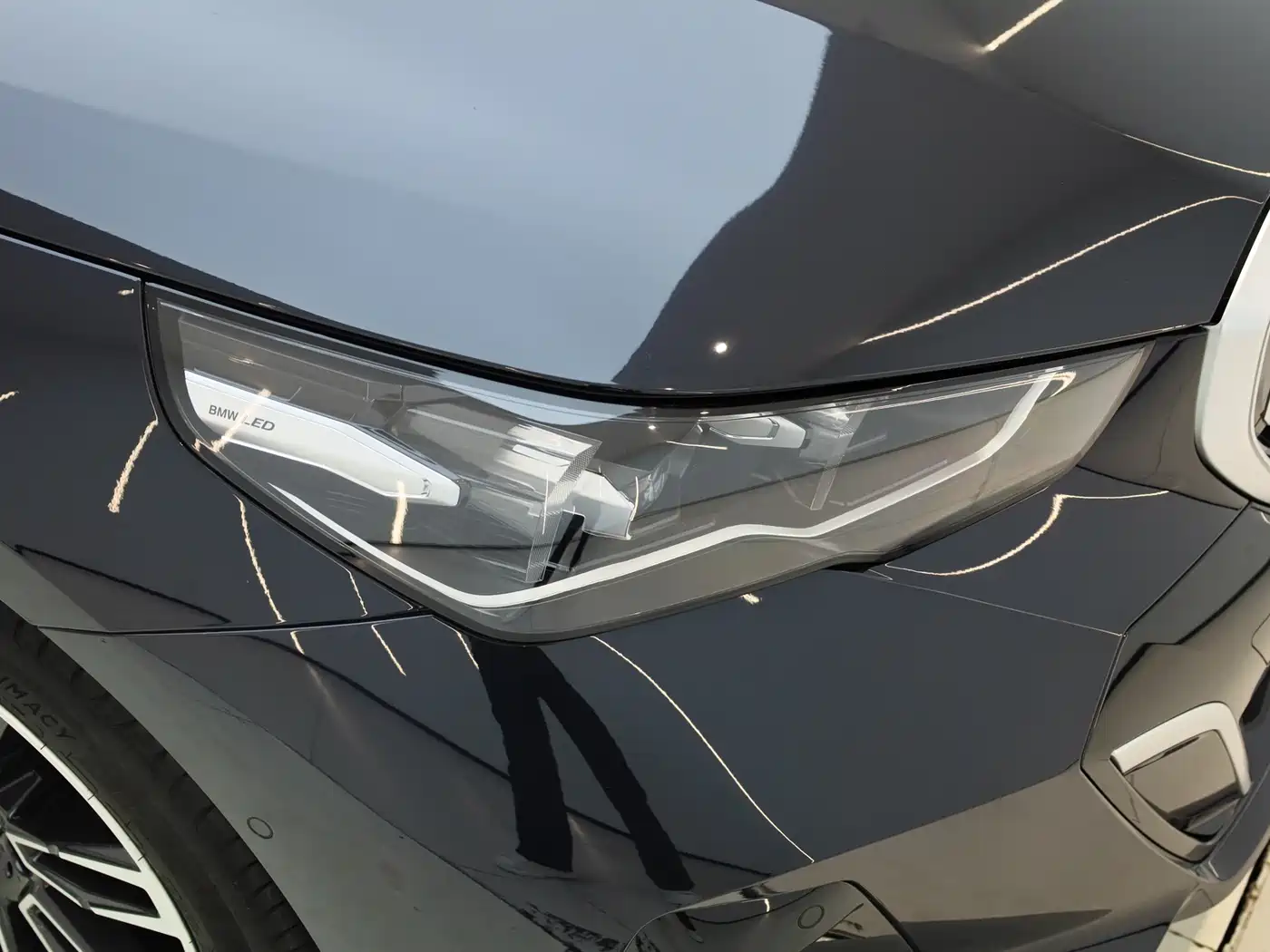 BMW 5 Series 2025 530Li Leading M Sport Package фото 17