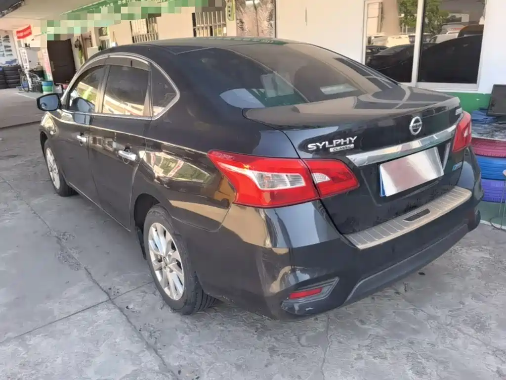Nissan SYLPHY, миниатюра 5