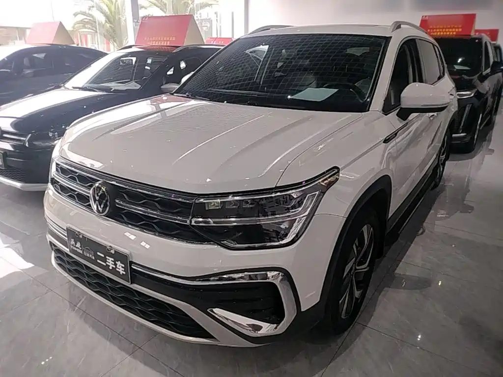 Volkswagen Tharu 2023 300TSI 2WD Full Moon Edition